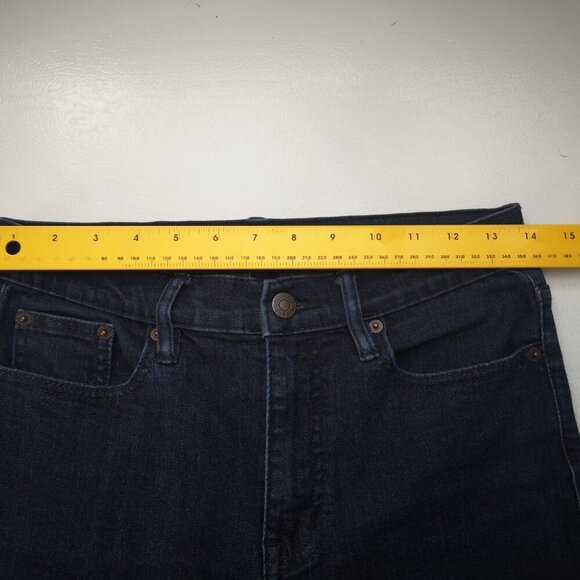 Calvin Klein Jeans Ladies Size 4 Dark Wash High Rise Skinny Blue Jeans - Picture 12 of 14